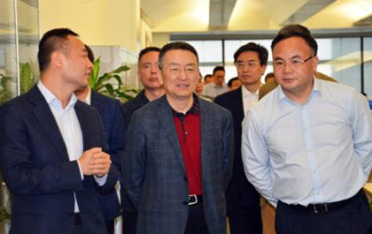 中宣部版权管理局调研组莅临1929cc威尼斯软件考察调研