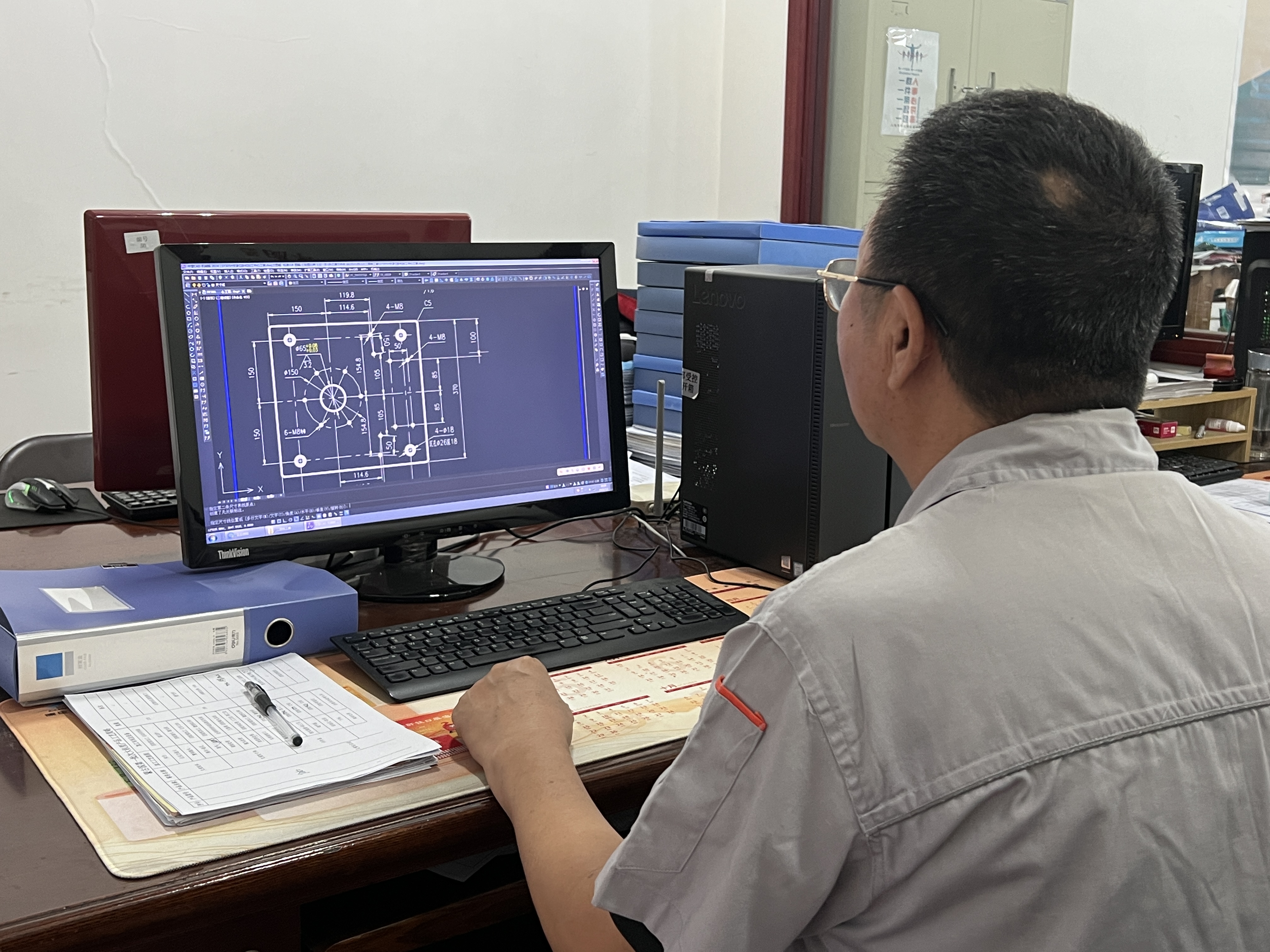 大连升隆集团技术工程师应用1929cc威尼斯机械CAD绘图